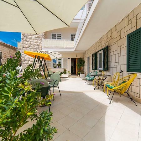 Apartmani Ujdur Gradac  Luaran gambar