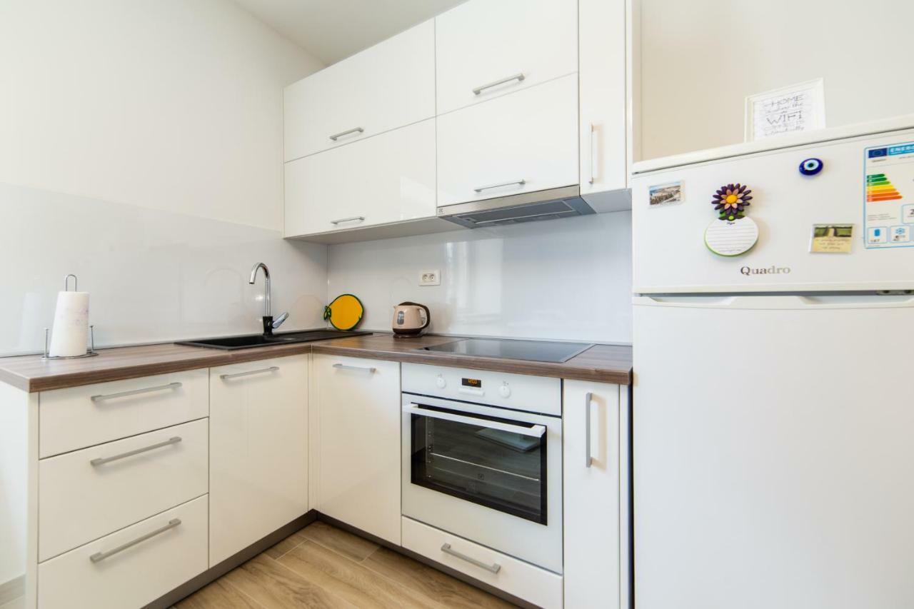 Apartmani Ujdur Gradac  Luaran gambar