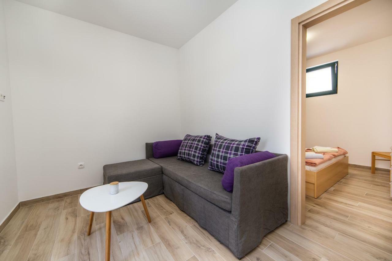 Apartmani Ujdur Gradac  Luaran gambar