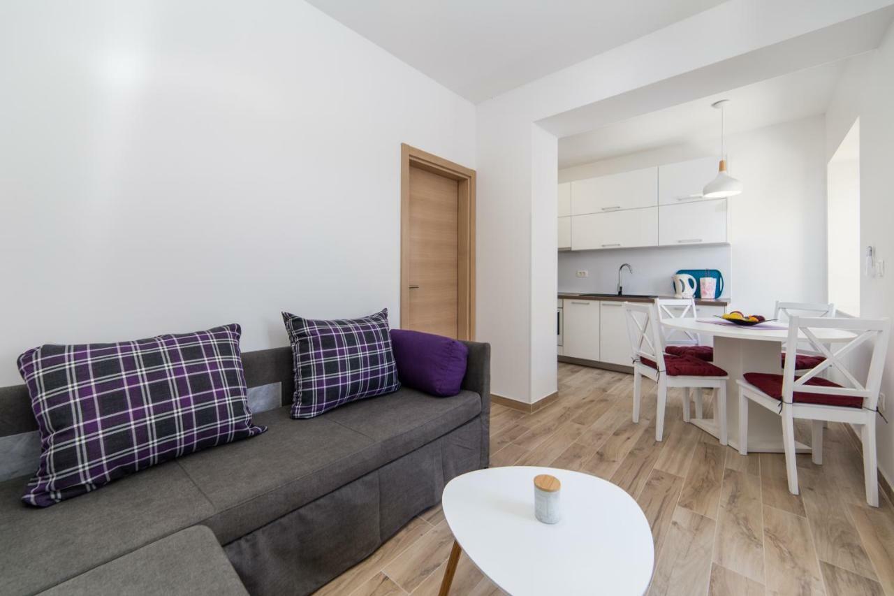 Apartmani Ujdur Gradac  Luaran gambar